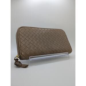 Authentic Bottega Veneta Intrecciato Zippy Long Wallet – Tan